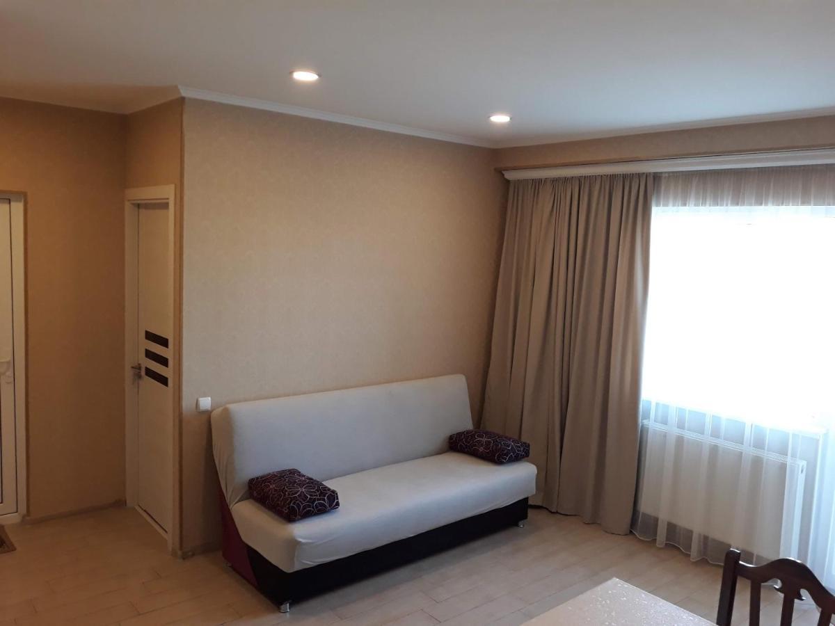 Grigol'S Apartament Тбилиси Экстерьер фото